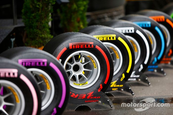 El rango completo de neumáticos Pirelli en el paddock