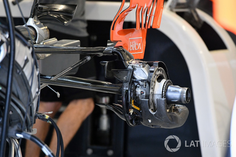 Eje trasero del McLaren MCL32