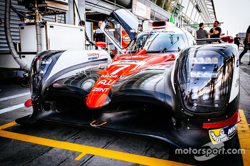 #7 Toyota Gazoo Racing Toyota TS050 Hybrid: Майк Конвей, Камуі Кобаясі, Юдзі Кунімото