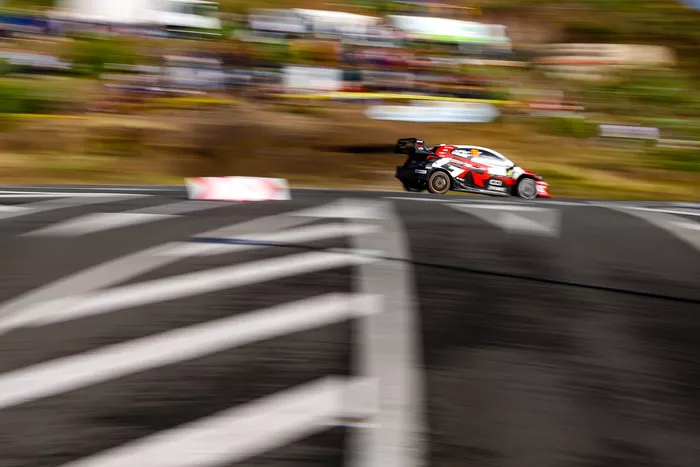 Oliver Solberg, Elliott Edmondson, Toyota Gazoo Racing WRT Toyota GR Yaris Rally1