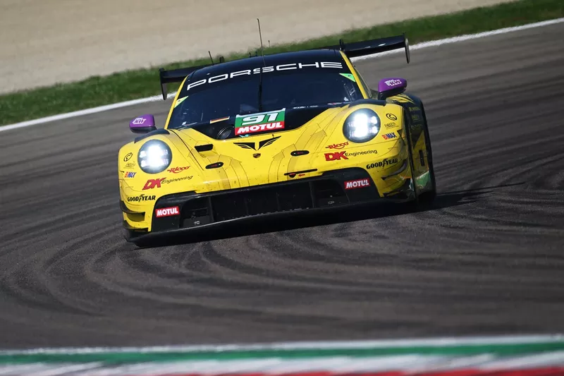 N° 91 Manthey Dk Engineering Porsche 911 GT3 R : James Cottingham, Timur Boguslavskiy, Ayhancan Guven