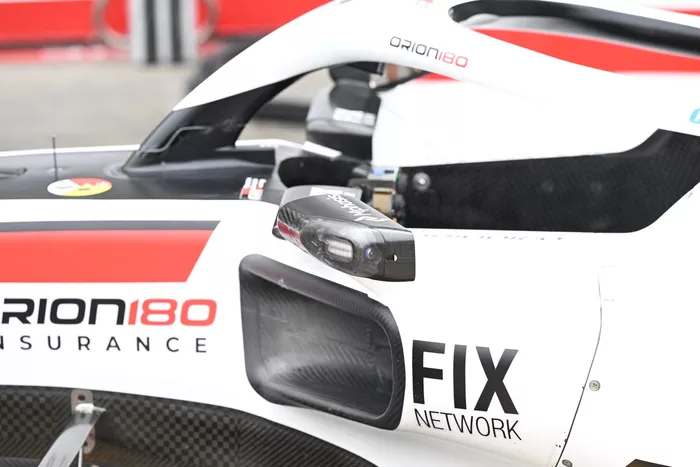 تفاصيل Haas VF-26