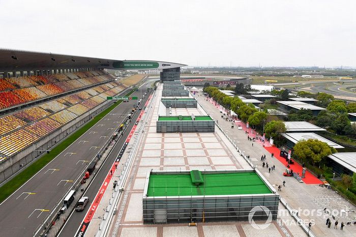 Recta de meta del circuito de Shanghai