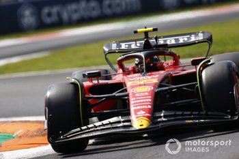 Carlos Sainz regala a Ferrari F1 una magistral pole en Monza