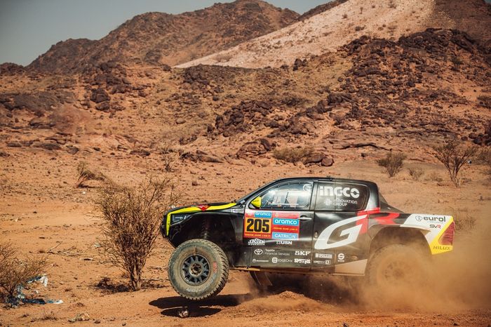 #205 Toyota Gazoo Racing Toyota: Guy David Botterill, Dennis Murphy