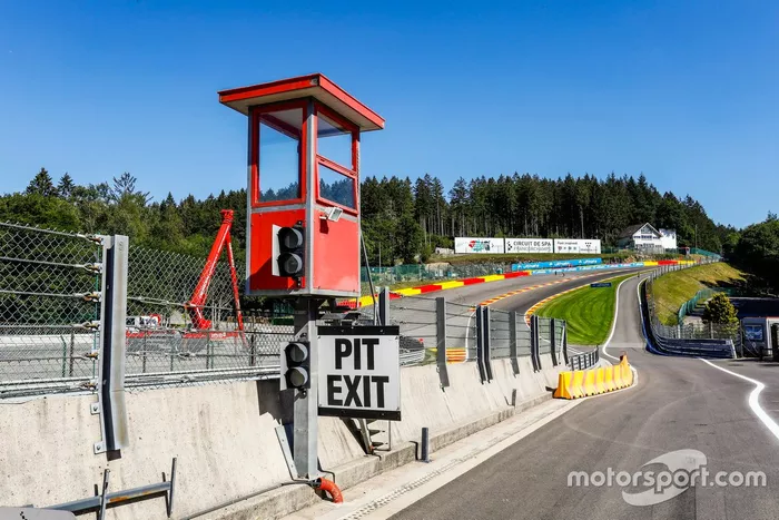 Uscita della pit lane