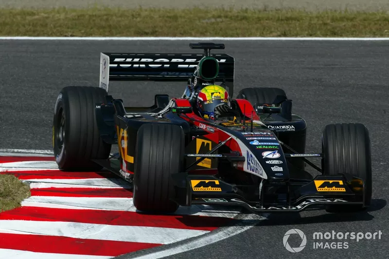 Mark Webber, Minardi PS02