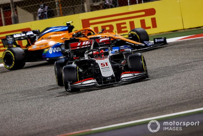 Pietro Fittipaldi, Haas F1 Haas VF-20, Lando Norris, McLaren MCL35