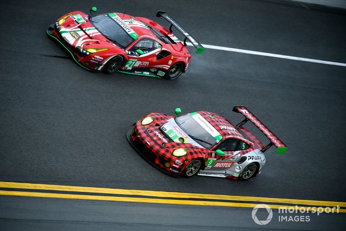 #9 Pfaff Motorsports Porsche 911 GT3R, GTD: Zacharie Robichon, Laurens Vanthoor, Lars Kern, Matt Campbell