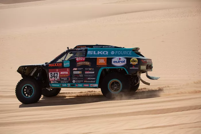 #347 Maxxis Dakar Team Powered By Eurol Jefferies Dakar Rally: Tim Coronel, Tom Coronel