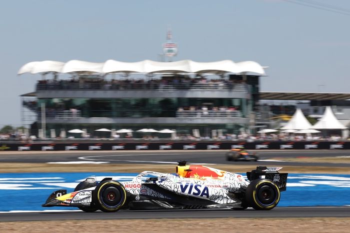 Isack Hadjar, Equipo Racing Bulls