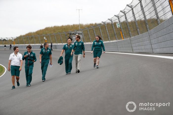 Sebastian Vettel, Aston Martin AMR21