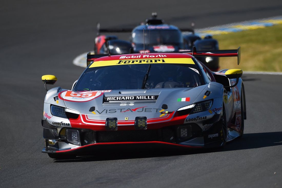 #55 Vista AF Corse Ferrari 296 LMGT3: Francois Heriau, Simon Mann, Alessio Rovera