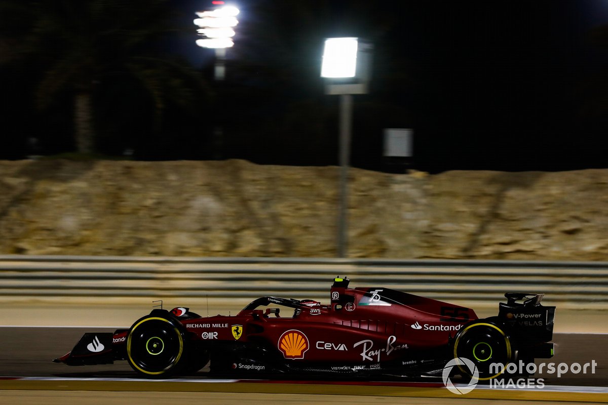 "Bahreyn'deki yol tutuşu Barselona'ya kıyasla daha az" 1 Formula 1 Haberleri - F1 Puan Durumu Carlos Sainz Jr., Ferrari F1-75