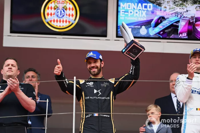 Podio: tercer lugar Jean-Eric Vergne, DS Techeetah