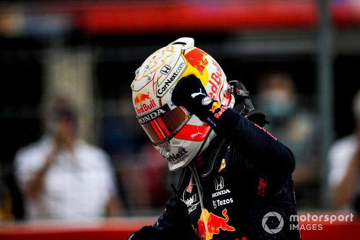 Ganador Max Verstappen, Red Bull Racing en Parc Ferme
