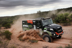 #502 Team De Rooy, Iveco: Federico Villagra, Adrian Yacopini, Ricardo Torlaschi