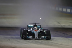 Lewis Hamilton, Mercedes AMG F1 W08 leads Daniel Ricciardo, Red Bull Racing RB13
