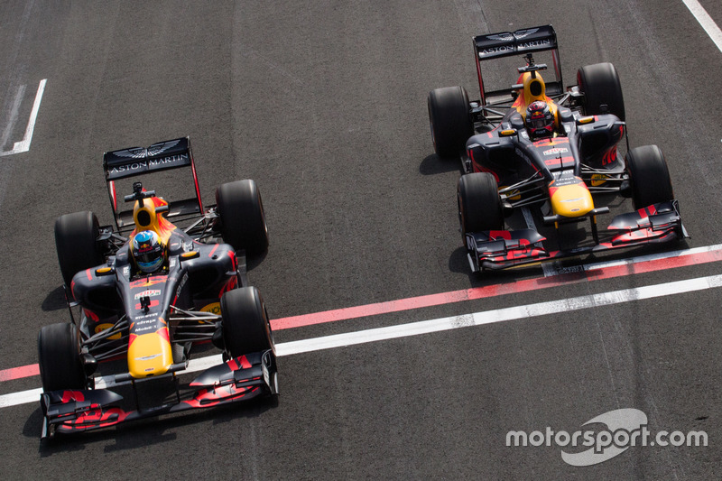 Daniel Ricciardo, RB7, Max Verstappen, RB8