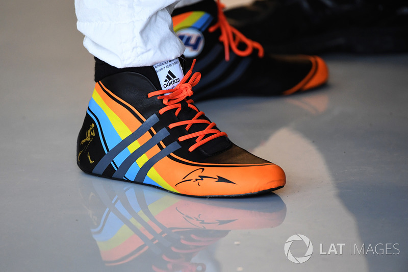 Botas de Fernando Alonso, McLaren