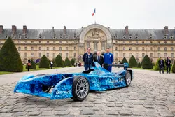 Alejandro Agag, Jean Todt e Lapo Elkan con la F.E Iceberg