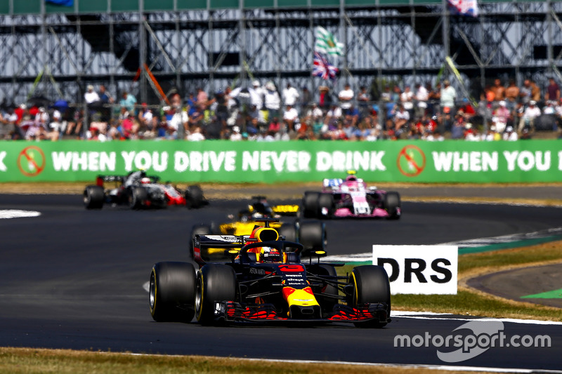 Даніель Ріккардо, Red Bull Racing RB14, Ніко Хюлькенберг, Renault Sport F1 Team R.S. 18