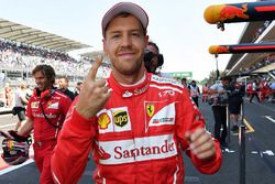 Pole sitter Sebastian Vettel, Ferrari SF70H