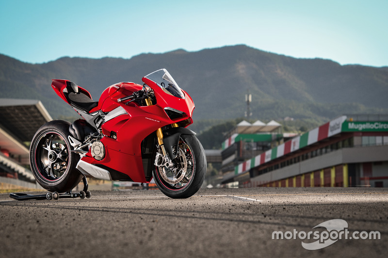 La Ducati Panigale V4 in pista