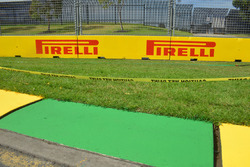 Pirelli signage and kerb