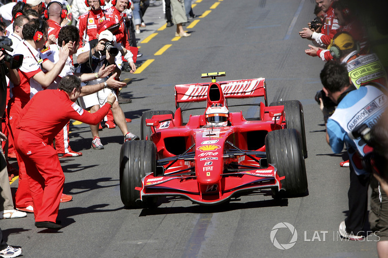 Ganador de la carrera Kimi Raikkonen, Ferrari F2007