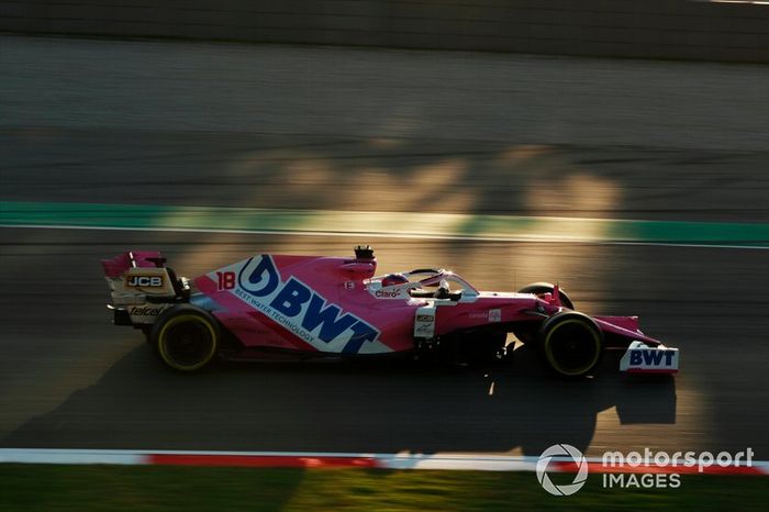 16º Lance Stroll, Racing Point RP20: 1:17.118 (con neumáticos C3)