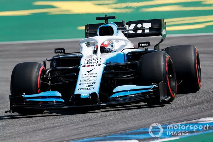 17 - George Russell, Williams Racing FW42 - 1'14.721