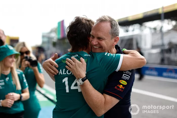 Fernando Alonso, Aston Martin F1 Team Paul Monaghan, Ingeniero Jefe, Red Bull Racing 