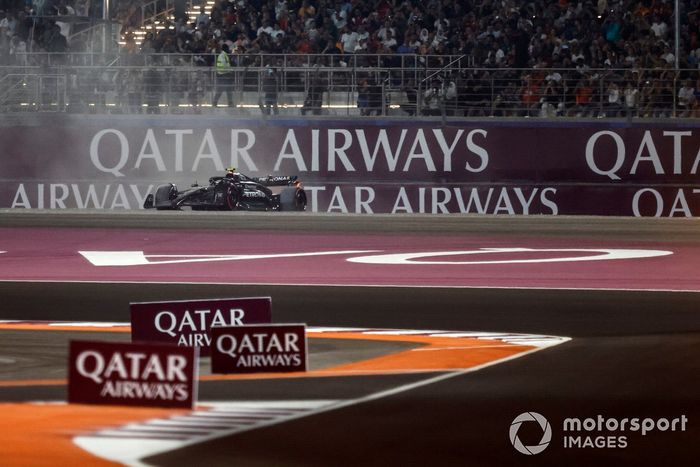 Lewis Hamilton, Mercedes F1 W14 