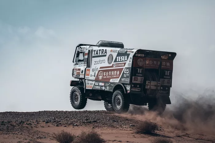 #517 Tatra Buggyra Racing: Ignacio Casale, Alvaro Leon, Petr Capka