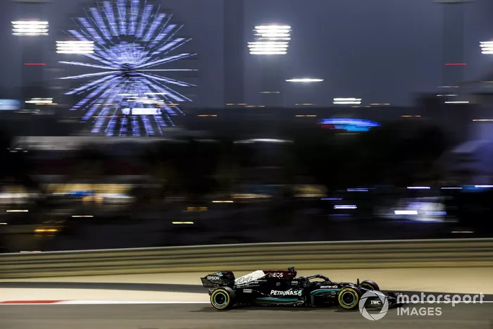 Lewis Hamilton, Mercedes W12 