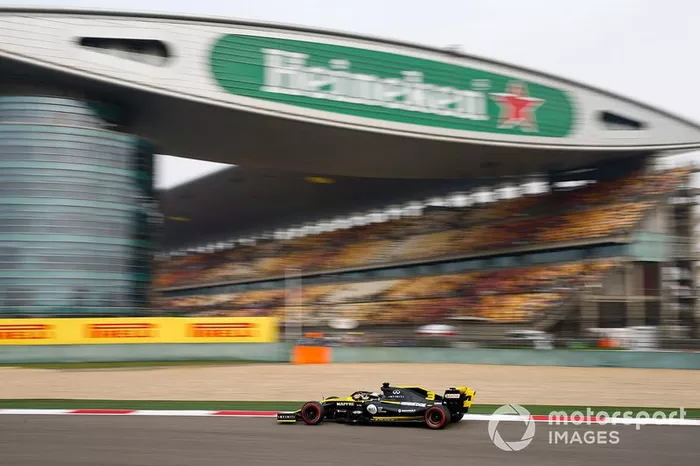 Daniel Ricciardo, Renault F1 Team R.S.19