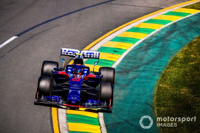 Alexander Albon, Toro Rosso STR14