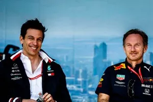 Toto Wolff, directeur exécutif, Mercedes AMG, et Christian Horner, Team Principal, Red Bull Racing