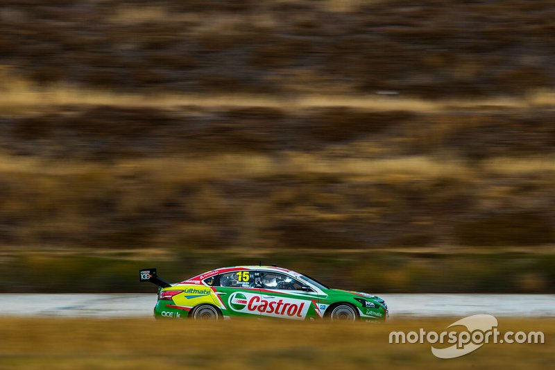 Рик Келли (Kelly Racing Nissan) и Даниэль Риккардо (Renault F1 Team)
