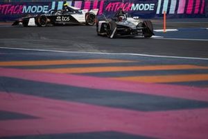 Mitch Evans, Jaguar Racing, Jaguar I-TYPE 6, Nick Cassidy, Jaguar TCS Racing, Jaguar I-TYPE 6 