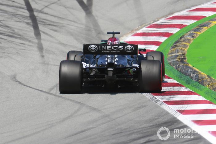 Lewis Hamilton, Mercedes W12