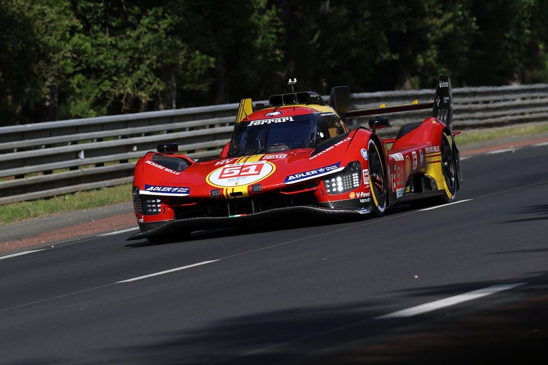 #51 Ferrari AF Corse Ferrari 499P de Alessandro Pier Guidi, James Calado, Antonio Giovinazzi