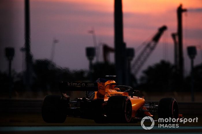 Carlos Sainz Jr., McLaren MCL33