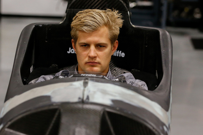 Marcus Ericsson moule son baquet chez Schmidt/Peterson Motorsports