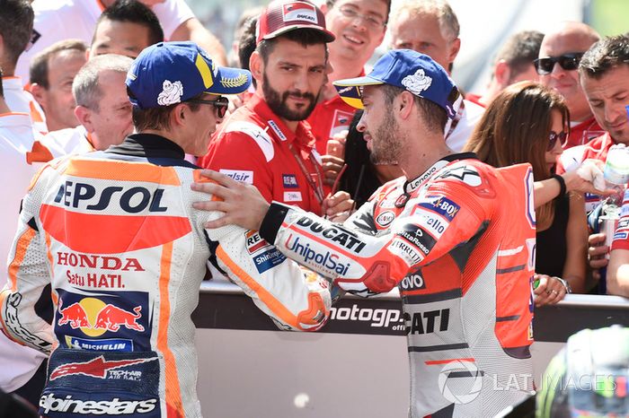 Segundo clasificado Marc Marquez, Repsol Honda Team, tercer clasificado Andrea Dovizioso, Ducati Team