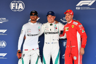 Top 3 after Qualifying, Pole sitter Valtteri Bottas, Mercedes AMG F1, Lewis Hamilton, Mercedes AMG F1, Sebastian Vettel, Ferrari