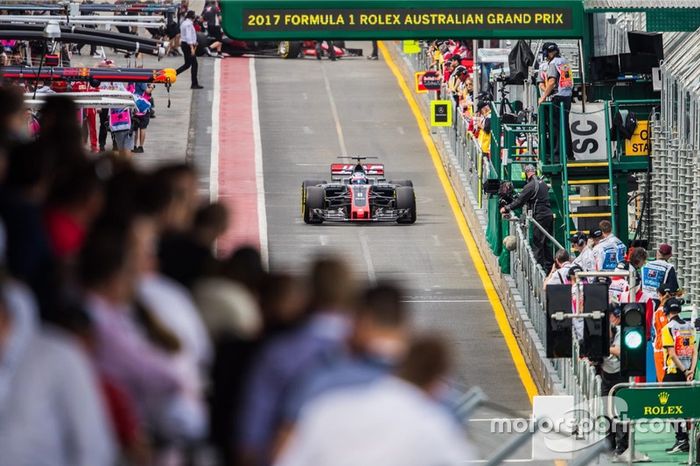 Romain Grosjean, Haas F1 Team VF-17