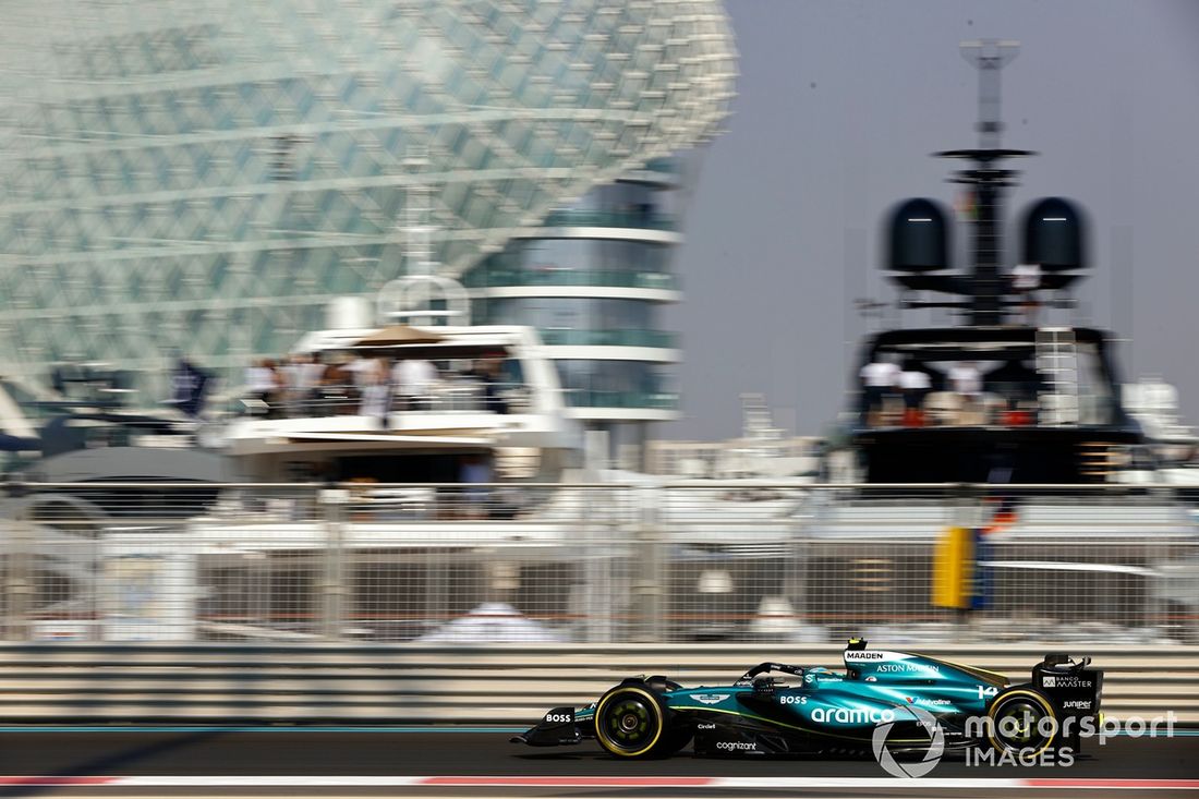 Fernando Alonso, Aston Martin AMR24
