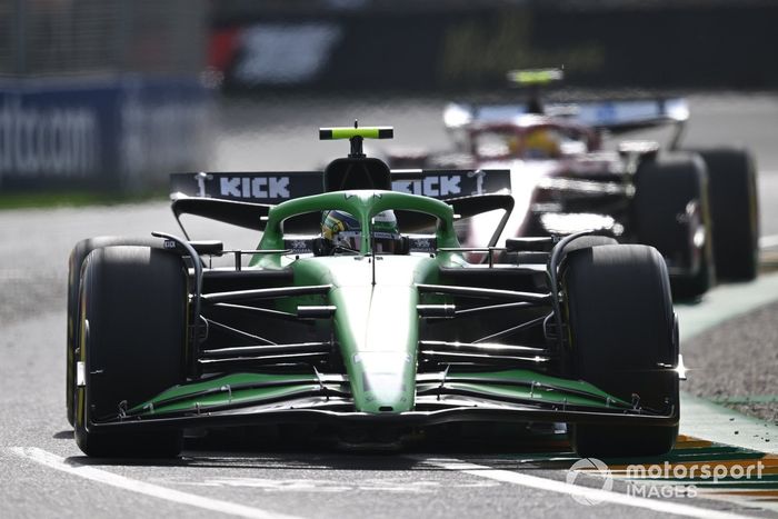 Lewis Hamilton, Ferrari, Gabriel Bortoleto, Sauber